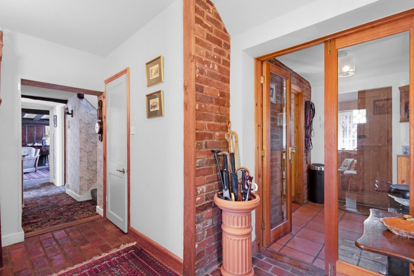 Images for Bethersden Road, Smarden, TN27 EAID:4216876937 BID:70d66595-8873-4a77-aef9-15962f379483