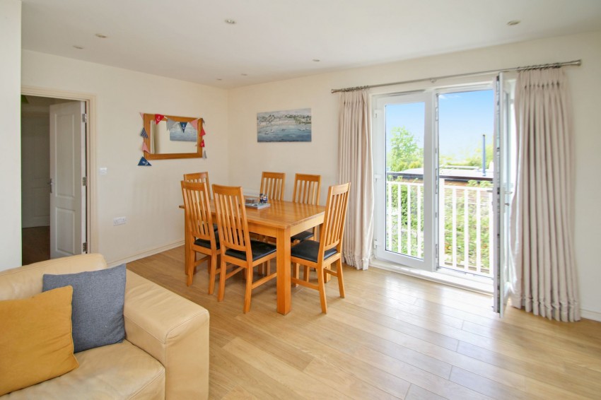 Images for Badger Way, Camber, TN31 EAID:4216876937 BID:0ad47bdb-e4d4-4b5e-b876-eed8ba4c2973