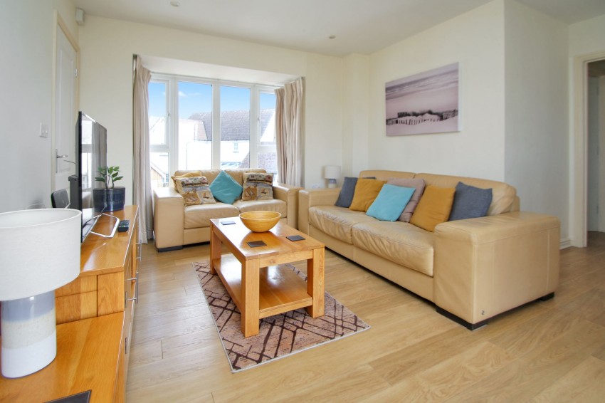 Images for Badger Way, Camber, TN31 EAID:4216876937 BID:0ad47bdb-e4d4-4b5e-b876-eed8ba4c2973