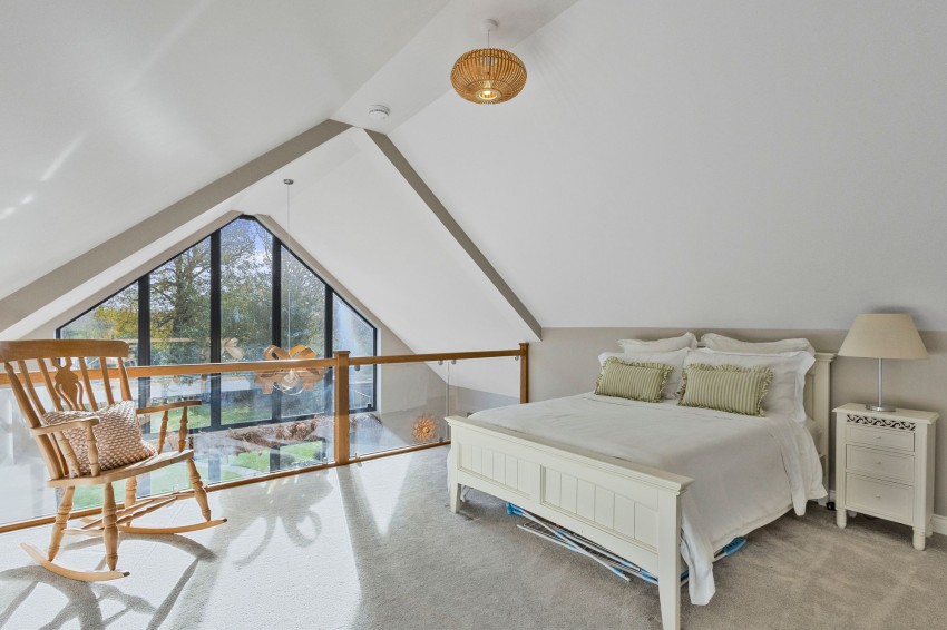 Images for Woodchurch Road, Shadoxhurst, TN26 EAID:4216876937 BID:70d66595-8873-4a77-aef9-15962f379483