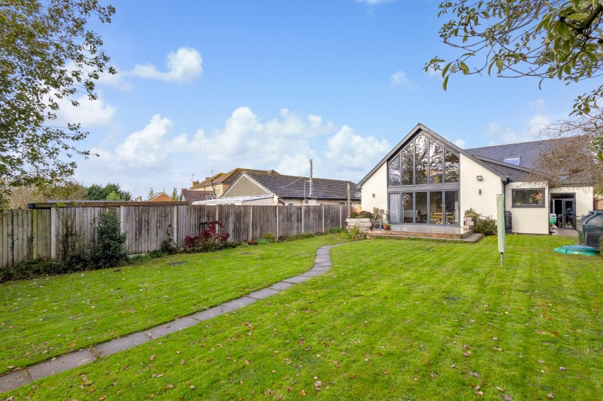 Images for Woodchurch Road, Shadoxhurst, TN26 EAID:4216876937 BID:70d66595-8873-4a77-aef9-15962f379483