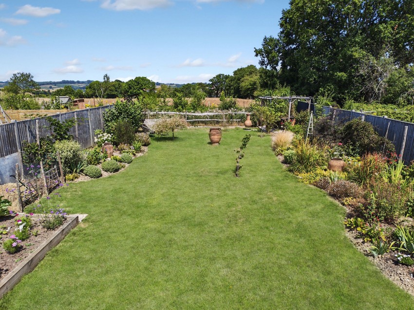 Images for Main Road, Icklesham, TN36 EAID:4216876937 BID:0ad47bdb-e4d4-4b5e-b876-eed8ba4c2973
