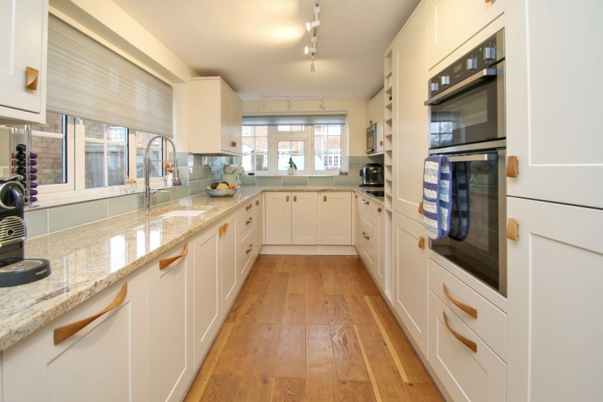 Images for Southgate Road, Tenterden, TN30 EAID:4216876937 BID:70d66595-8873-4a77-aef9-15962f379483