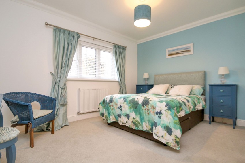 Images for St. Margarets Place, Bethersden, TN26 EAID:4216876937 BID:70d66595-8873-4a77-aef9-15962f379483