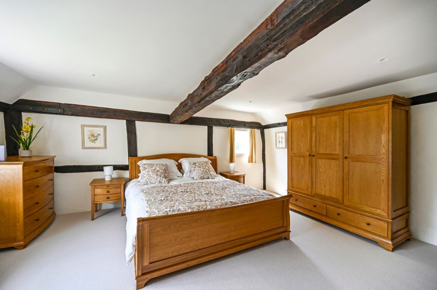 Images for High Halden, Ashford, TN26 EAID:4216876937 BID:70d66595-8873-4a77-aef9-15962f379483