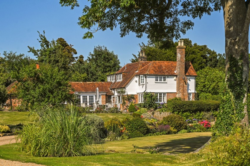 Images for Rye Road, Wittersham, TN30 EAID:4216876937 BID:70d66595-8873-4a77-aef9-15962f379483