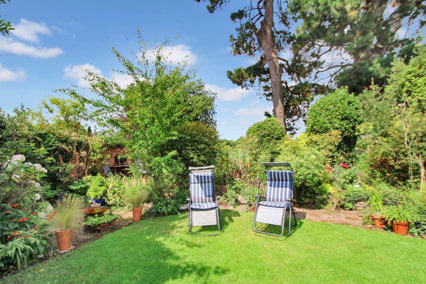 Images for The Street, Wittersham, TN30 EAID:4216876937 BID:70d66595-8873-4a77-aef9-15962f379483