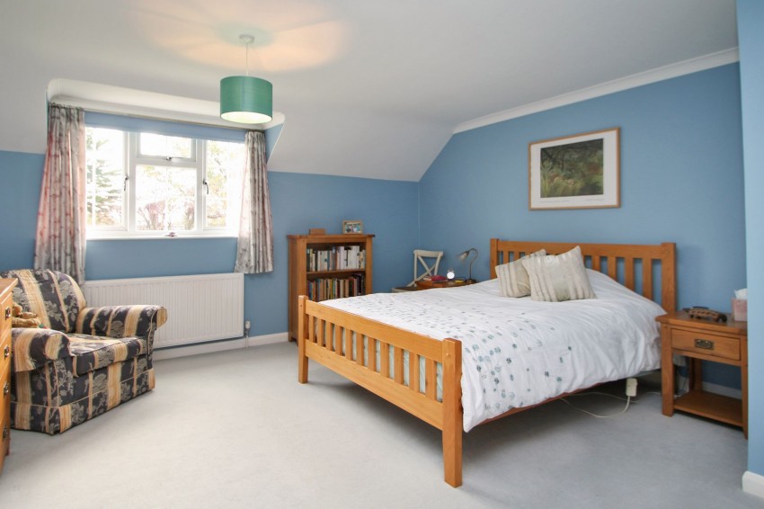 Images for Back Road, Sandhurst, TN18 EAID:4216876937 BID:70d66595-8873-4a77-aef9-15962f379483