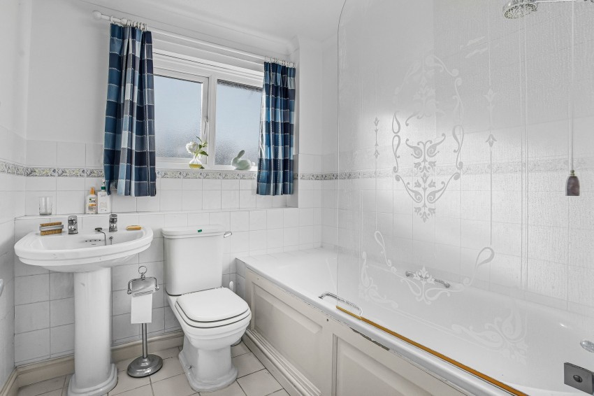 Images for Beacon Oak Road, Tenterden, TN30 EAID:4216876937 BID:70d66595-8873-4a77-aef9-15962f379483