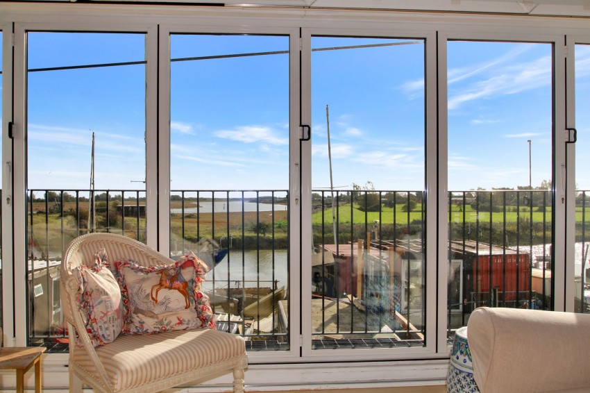 Images for Rock Channel, Rye, TN31 EAID:4216876937 BID:0ad47bdb-e4d4-4b5e-b876-eed8ba4c2973