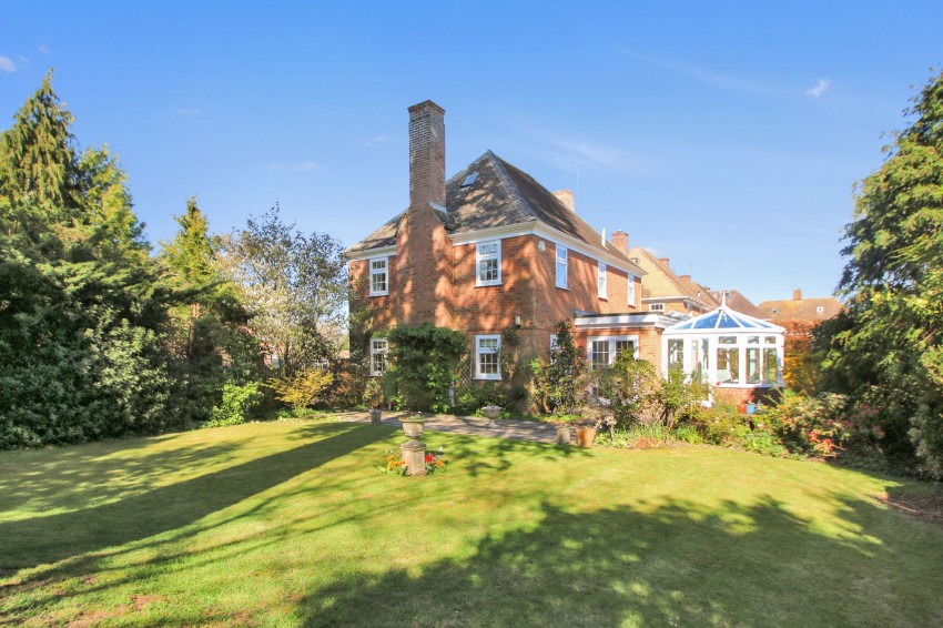 Images for Westwell Court, Tenterden, TN30 EAID:4216876937 BID:70d66595-8873-4a77-aef9-15962f379483