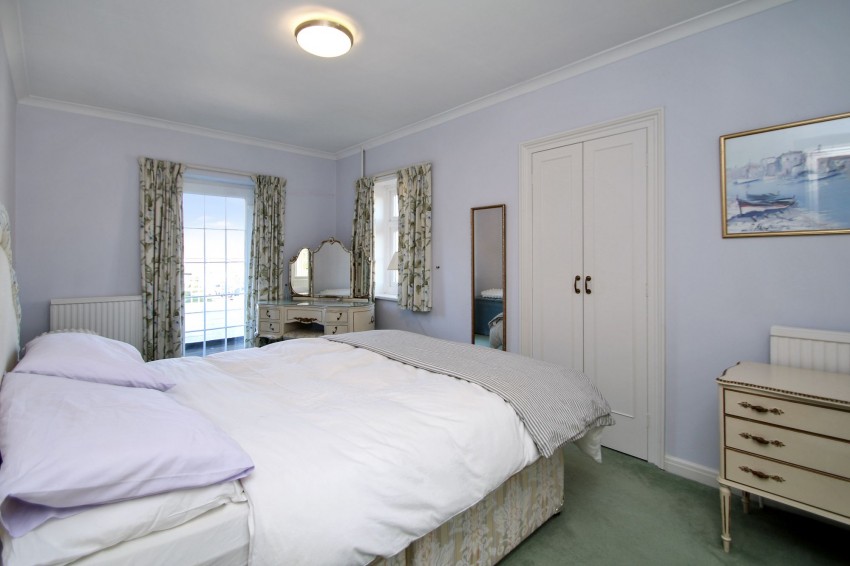 Images for Westwell Court, Tenterden, TN30 EAID:4216876937 BID:70d66595-8873-4a77-aef9-15962f379483
