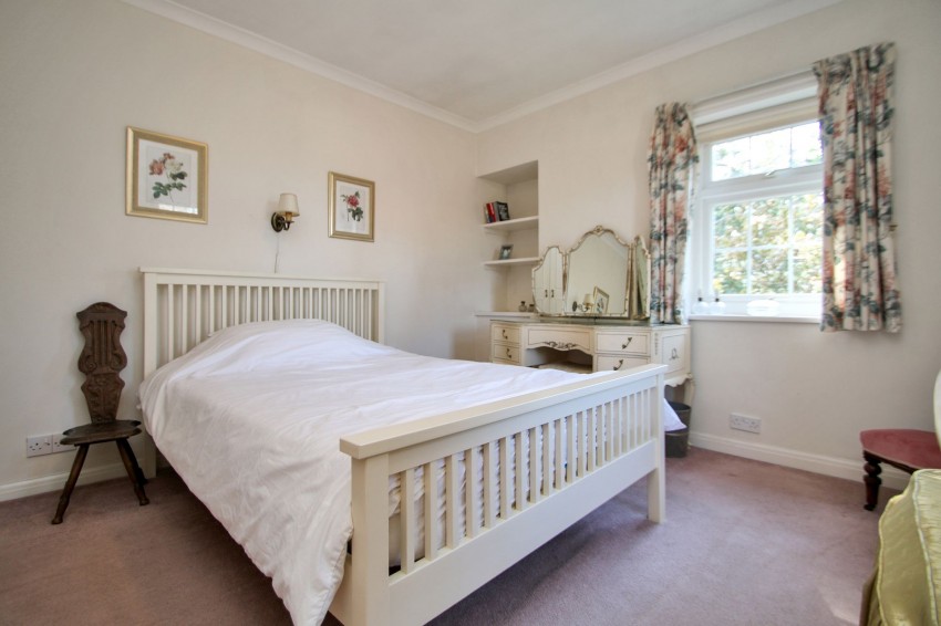 Images for Westwell Court, Tenterden, TN30 EAID:4216876937 BID:70d66595-8873-4a77-aef9-15962f379483