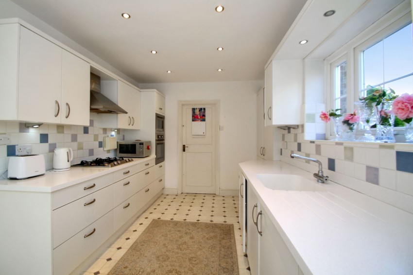 Images for Westwell Court, Tenterden, TN30 EAID:4216876937 BID:70d66595-8873-4a77-aef9-15962f379483