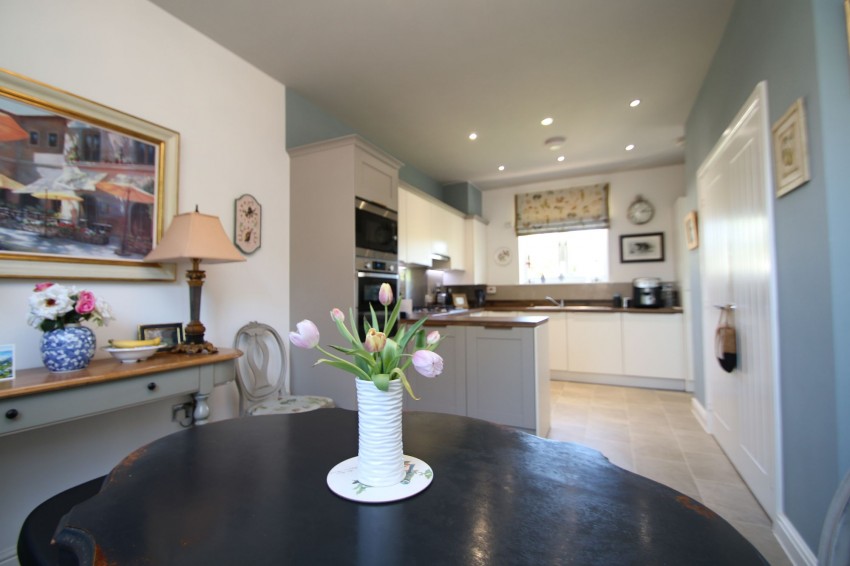Images for Three Fields Road, Tenterden, TN30 EAID:4216876937 BID:70d66595-8873-4a77-aef9-15962f379483