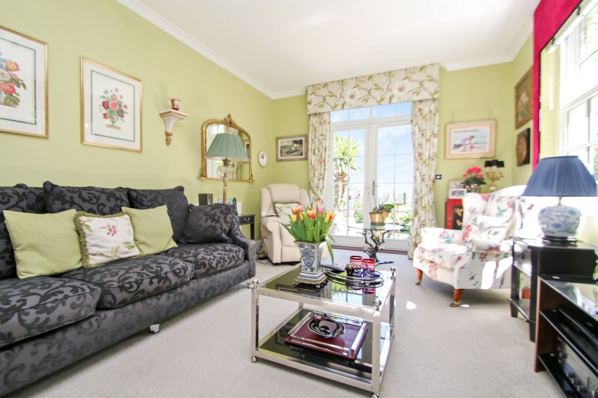 Images for Three Fields Road, Tenterden, TN30 EAID:4216876937 BID:70d66595-8873-4a77-aef9-15962f379483