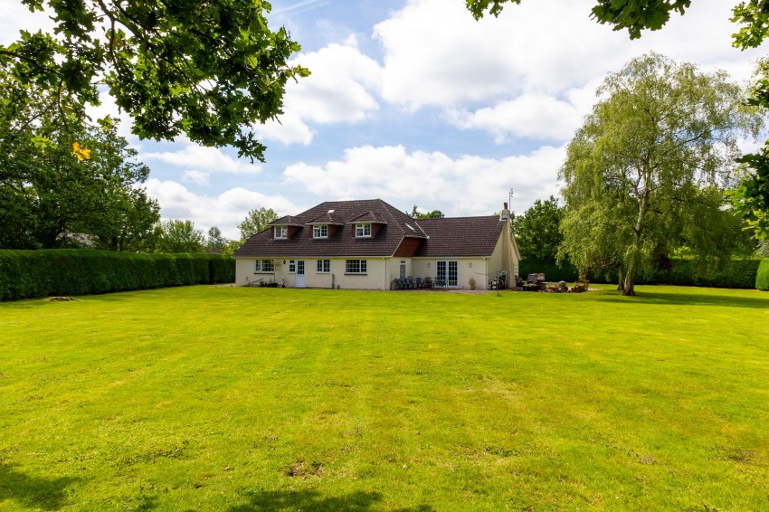 Images for Sissinghurst Road, Biddenden, TN27 EAID:4216876937 BID:70d66595-8873-4a77-aef9-15962f379483