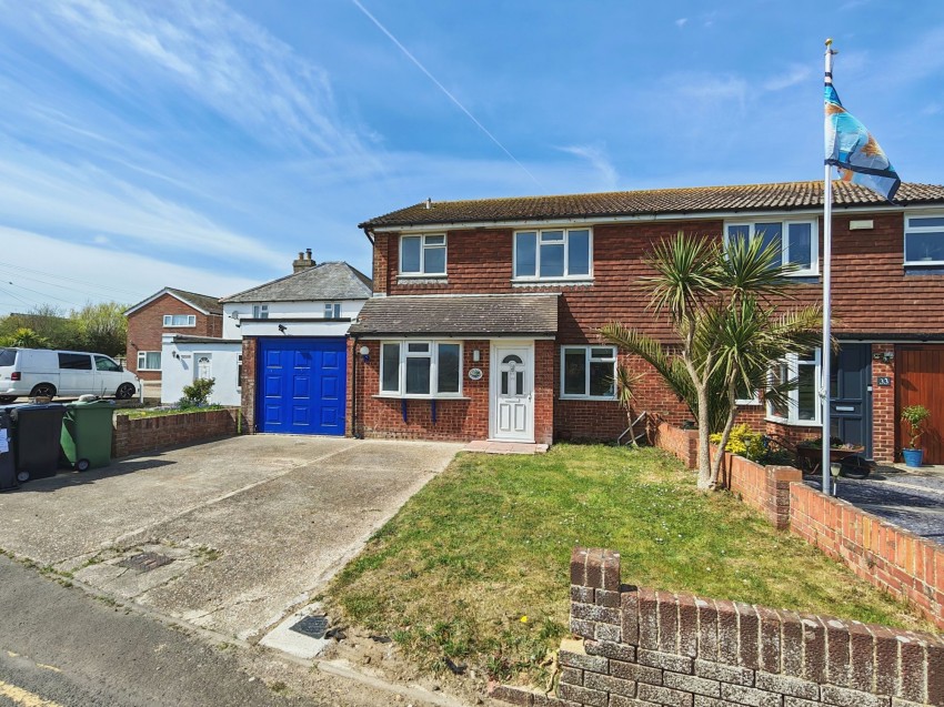 Images for Lydd Road, Camber, TN31 EAID:4216876937 BID:0ad47bdb-e4d4-4b5e-b876-eed8ba4c2973
