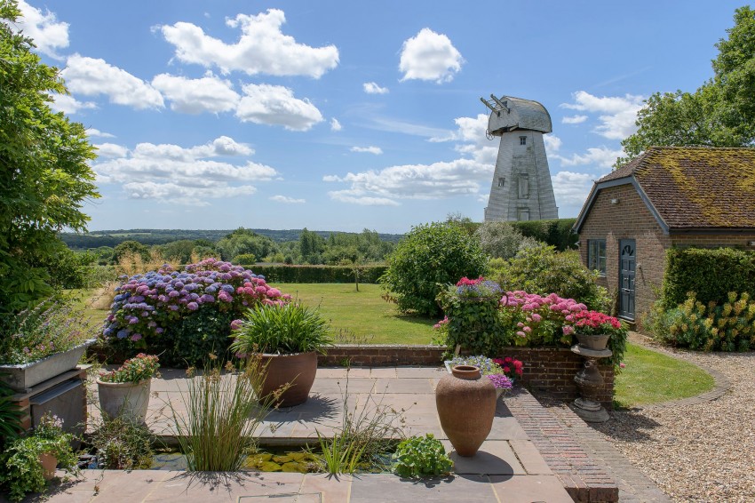 Images for Woodchurch, Ashford, TN26 EAID:4216876937 BID:70d66595-8873-4a77-aef9-15962f379483