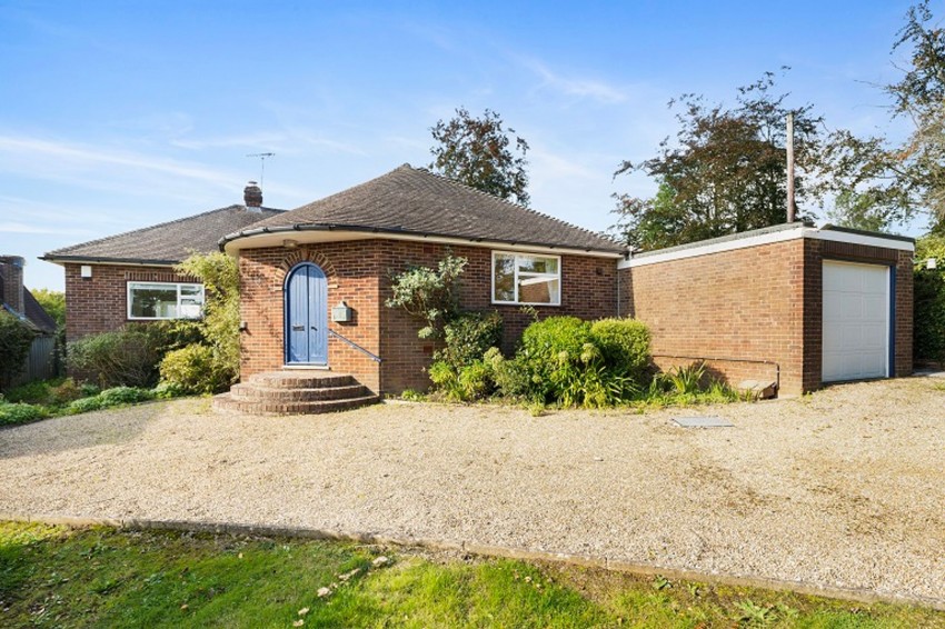 Images for Shoreham Lane, St. Michaels, TN30 EAID:4216876937 BID:70d66595-8873-4a77-aef9-15962f379483