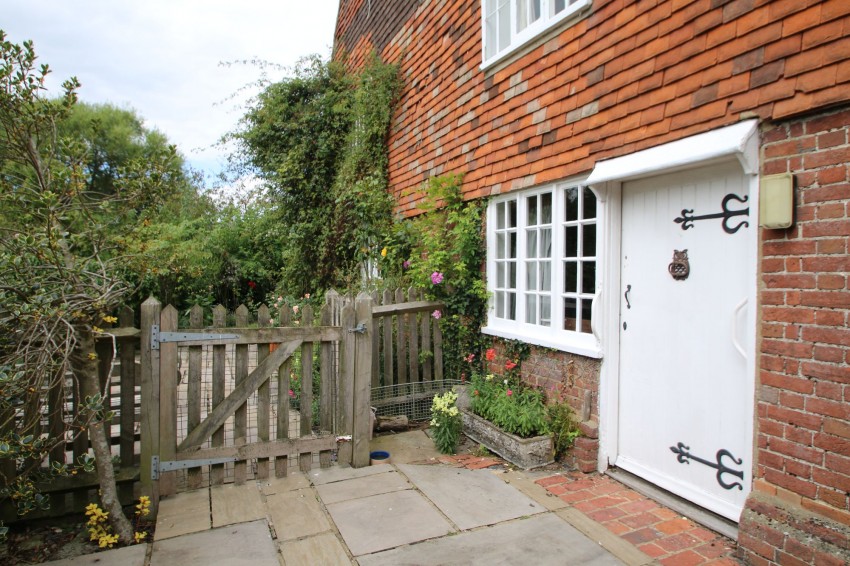 Images for Smallhythe Road, Tenterden, TN30 EAID:4216876937 BID:70d66595-8873-4a77-aef9-15962f379483