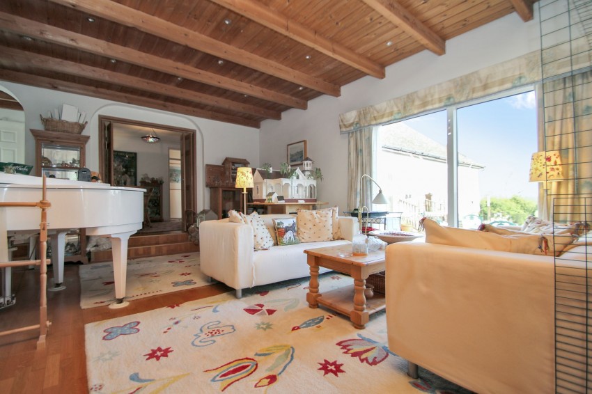 Images for Field Mill Road, Egerton, TN27 EAID:4216876937 BID:70d66595-8873-4a77-aef9-15962f379483