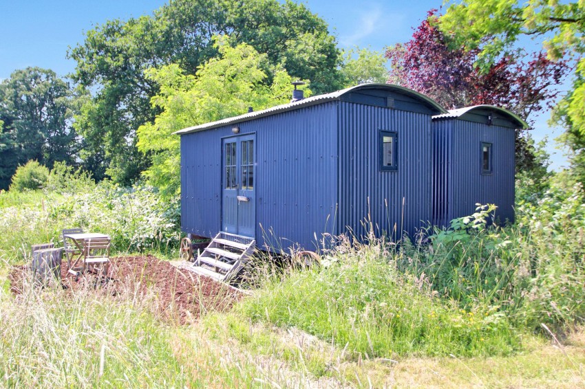 Images for Bugglesden Road, St. Michaels, TN30 EAID:4216876937 BID:70d66595-8873-4a77-aef9-15962f379483