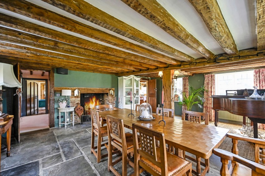 Images for Bugglesden Road, St. Michaels, TN30 EAID:4216876937 BID:70d66595-8873-4a77-aef9-15962f379483
