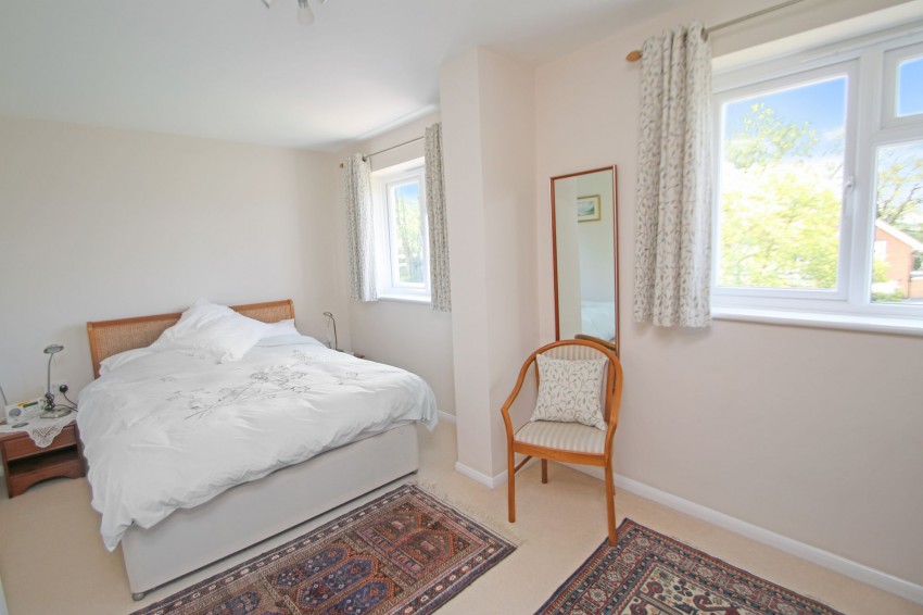 Images for Hurst Close, Tenterden, TN30 EAID:4216876937 BID:70d66595-8873-4a77-aef9-15962f379483
