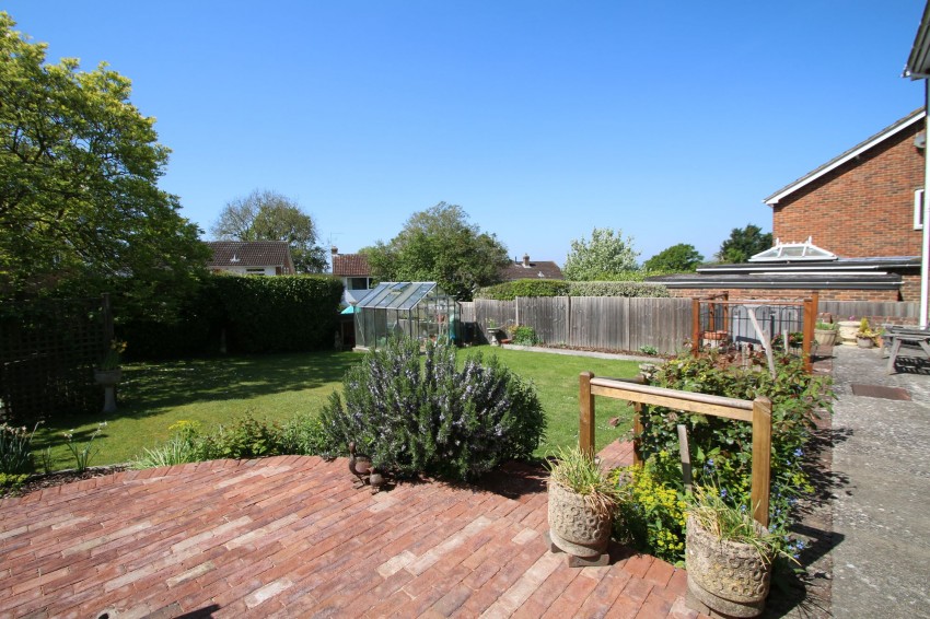 Images for Hurst Close, Tenterden, TN30 EAID:4216876937 BID:70d66595-8873-4a77-aef9-15962f379483