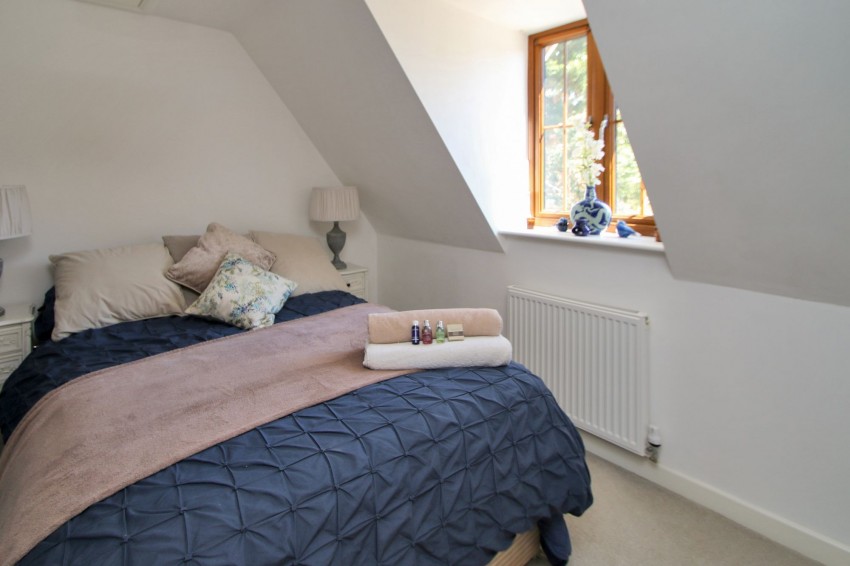 Images for High Halden, Ashford, TN26 EAID:4216876937 BID:70d66595-8873-4a77-aef9-15962f379483