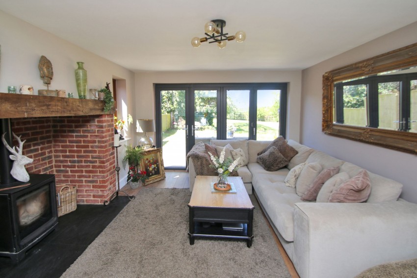 Images for High Halden, Ashford, TN26 EAID:4216876937 BID:70d66595-8873-4a77-aef9-15962f379483