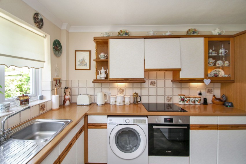 Images for Wells Close, Tenterden, TN30 EAID:4216876937 BID:70d66595-8873-4a77-aef9-15962f379483