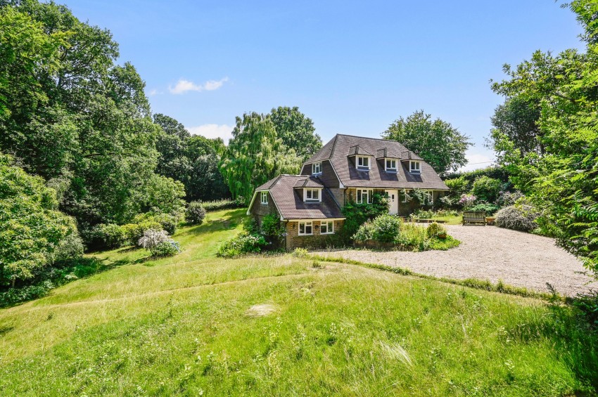 Images for Biddenden, Ashford, TN27 EAID:4216876937 BID:70d66595-8873-4a77-aef9-15962f379483
