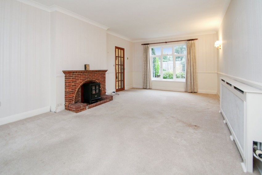 Images for Martins Close, Tenterden, TN30 EAID:4216876937 BID:70d66595-8873-4a77-aef9-15962f379483