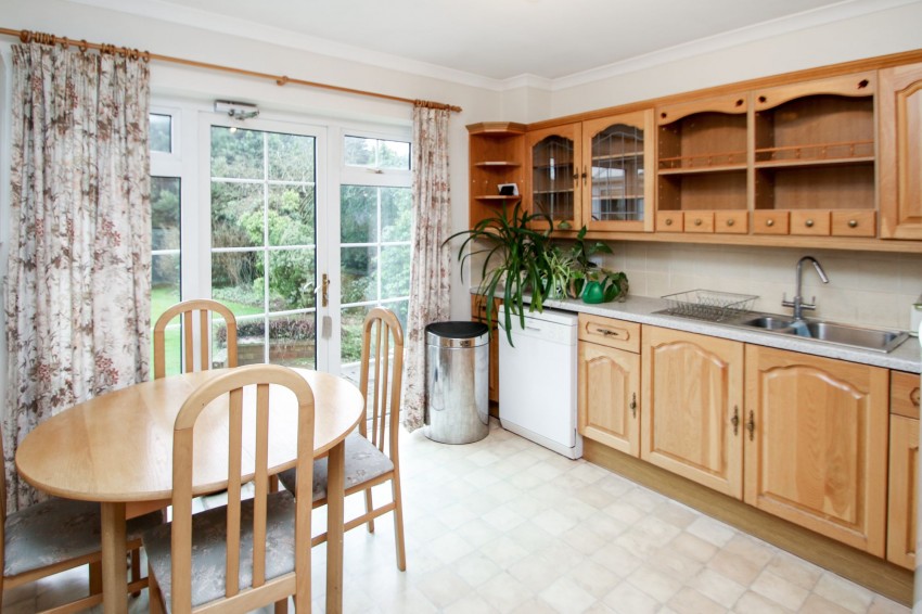Images for Martins Close, Tenterden, TN30 EAID:4216876937 BID:70d66595-8873-4a77-aef9-15962f379483