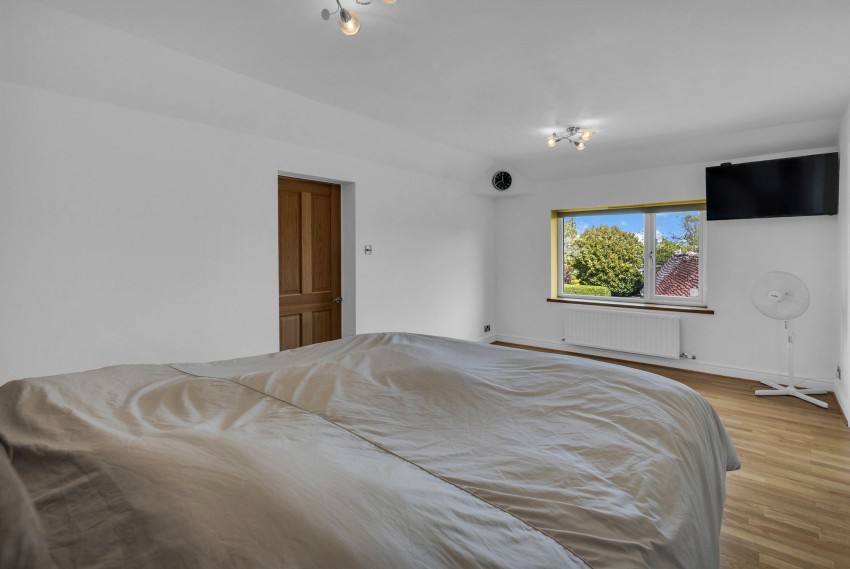 Images for Main Road, Icklesham, TN36 EAID:4216876937 BID:0ad47bdb-e4d4-4b5e-b876-eed8ba4c2973