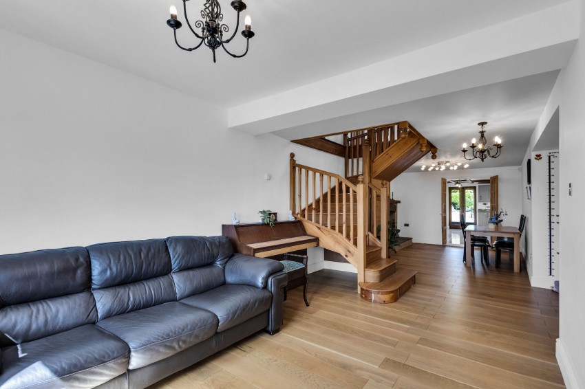 Images for Main Road, Icklesham, TN36 EAID:4216876937 BID:0ad47bdb-e4d4-4b5e-b876-eed8ba4c2973