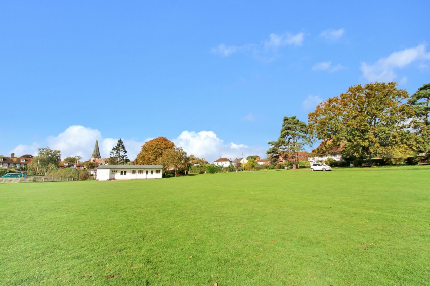 Images for Rectory Close, Woodchurch, TN26 EAID:4216876937 BID:70d66595-8873-4a77-aef9-15962f379483