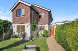 Images for Front Road, Woodchurch, TN26