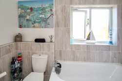 Images for Front Road, Woodchurch, TN26