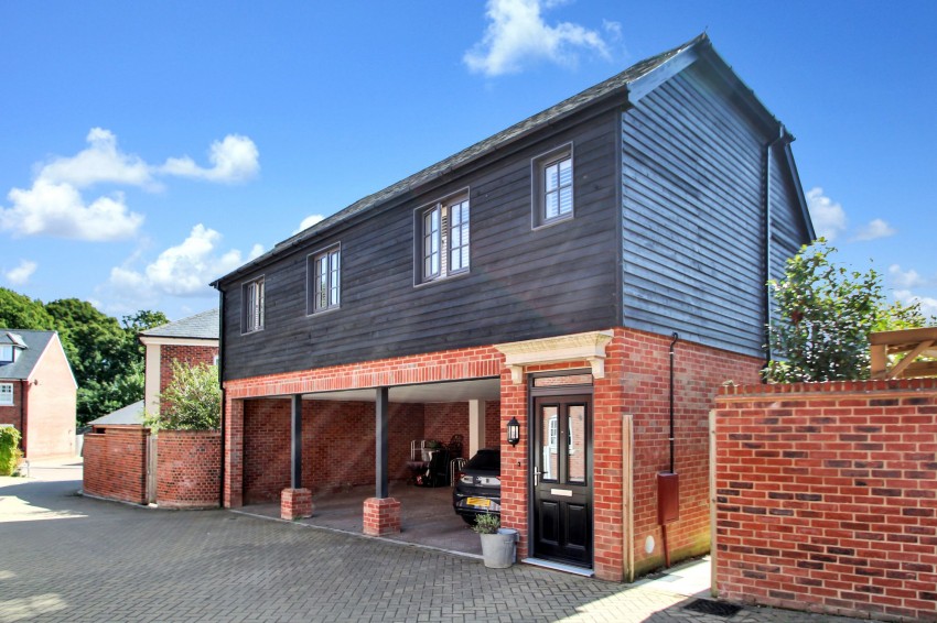 Images for Bishop Crescent, Tenterden, TN30 EAID:4216876937 BID:70d66595-8873-4a77-aef9-15962f379483