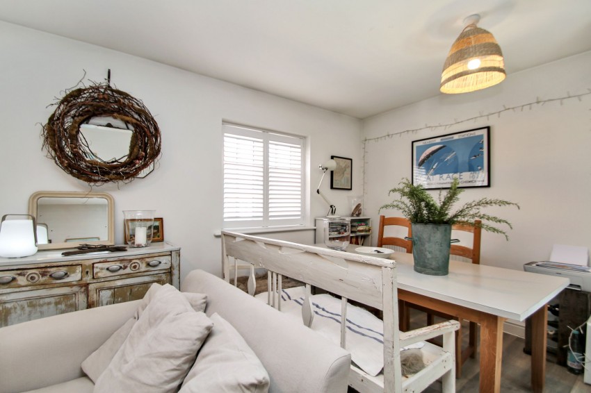 Images for Bishop Crescent, Tenterden, TN30 EAID:4216876937 BID:70d66595-8873-4a77-aef9-15962f379483