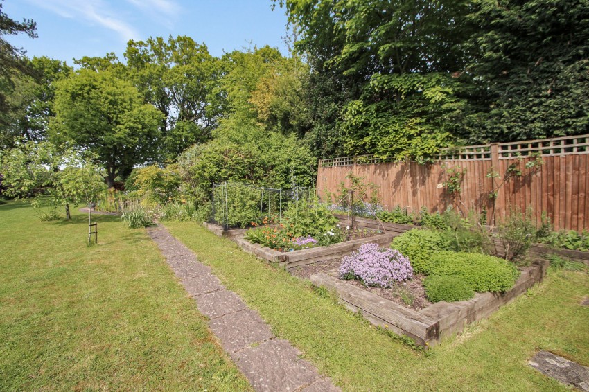 Images for Frensham Road, Rolvenden Layne, TN17 EAID:4216876937 BID:70d66595-8873-4a77-aef9-15962f379483