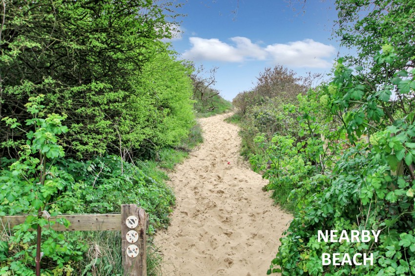 Images for Lydd Road, Camber, TN31 EAID:4216876937 BID:0ad47bdb-e4d4-4b5e-b876-eed8ba4c2973