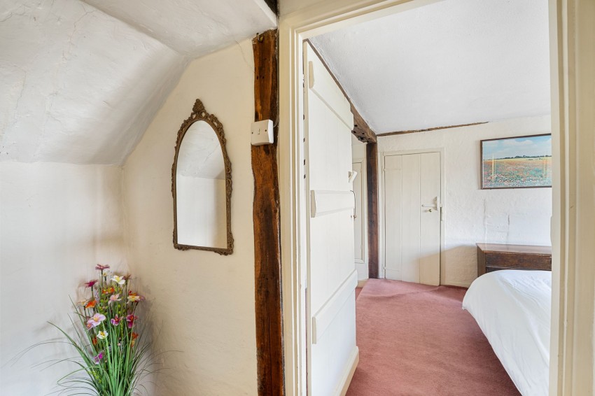 Images for Headcorn Road, Biddenden, TN27 EAID:4216876937 BID:70d66595-8873-4a77-aef9-15962f379483