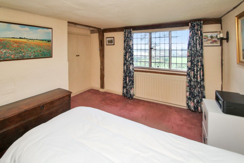 Images for Headcorn Road, Biddenden, TN27 EAID:4216876937 BID:70d66595-8873-4a77-aef9-15962f379483