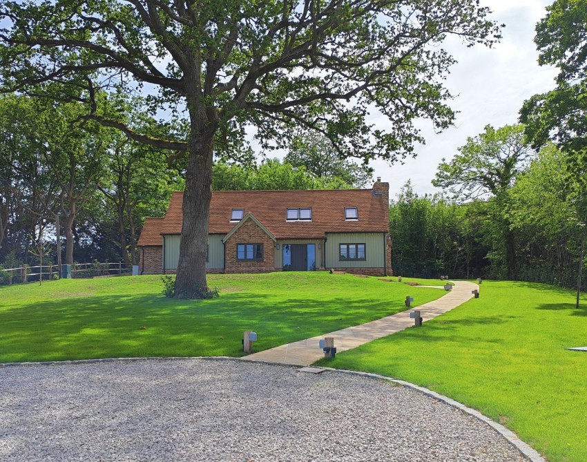 Images for School Lane, Peasmarsh, TN31 EAID:4216876937 BID:0ad47bdb-e4d4-4b5e-b876-eed8ba4c2973