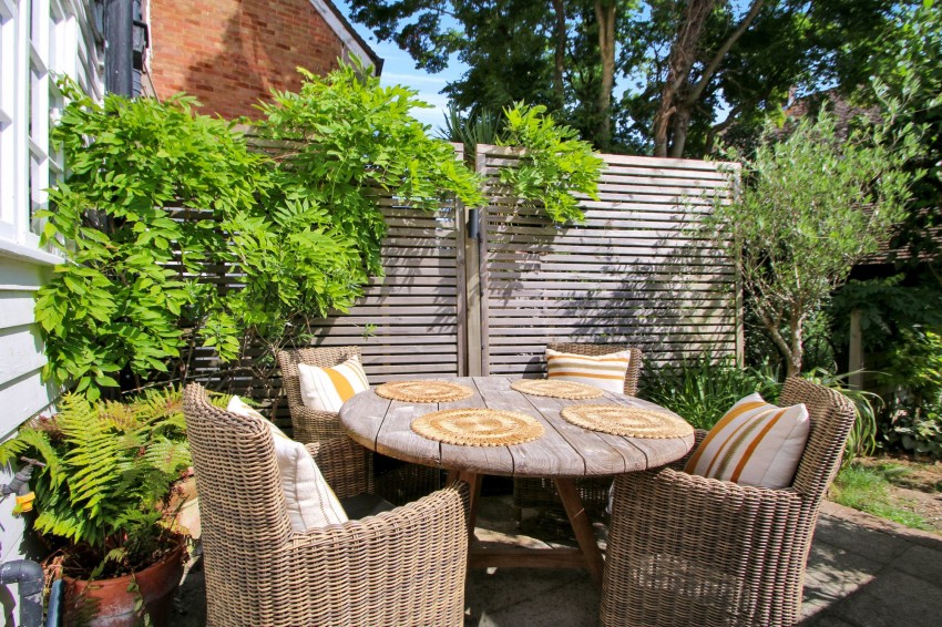Images for Smallhythe Road, Tenterden, TN30 EAID:4216876937 BID:70d66595-8873-4a77-aef9-15962f379483