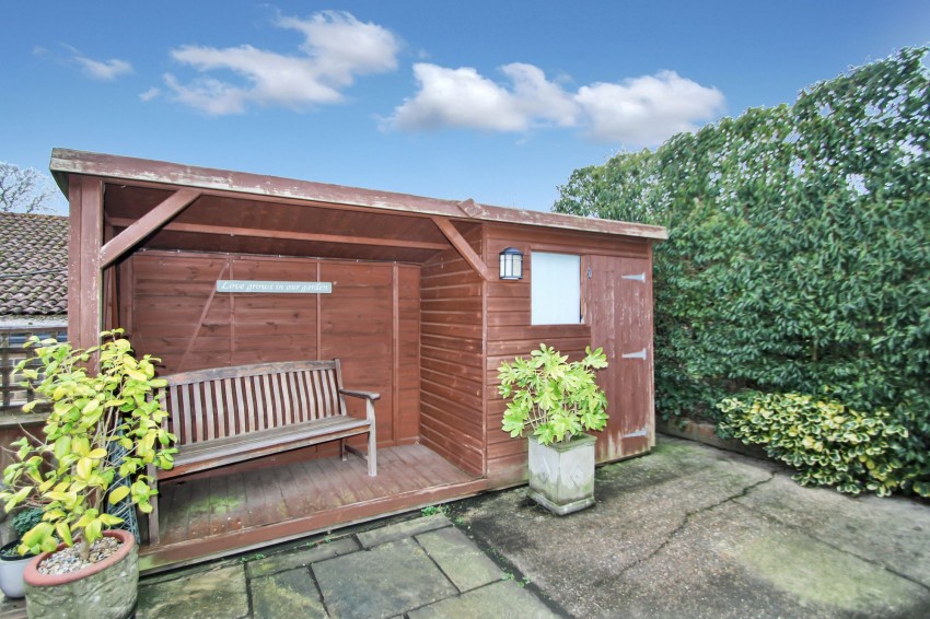 Images for New Road, Northiam, TN31 EAID:4216876937 BID:0ad47bdb-e4d4-4b5e-b876-eed8ba4c2973